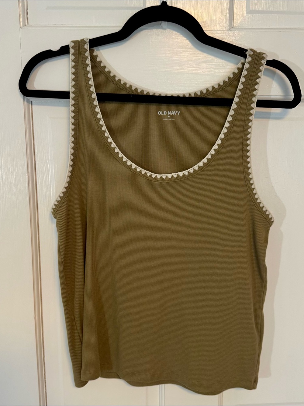 Old Navy | Olive Green Ribbed Tank with Contrast Trim, Size XL - EUC